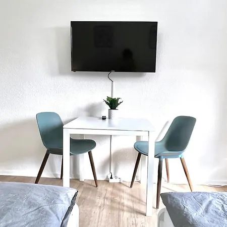 Bege Work Apartment *